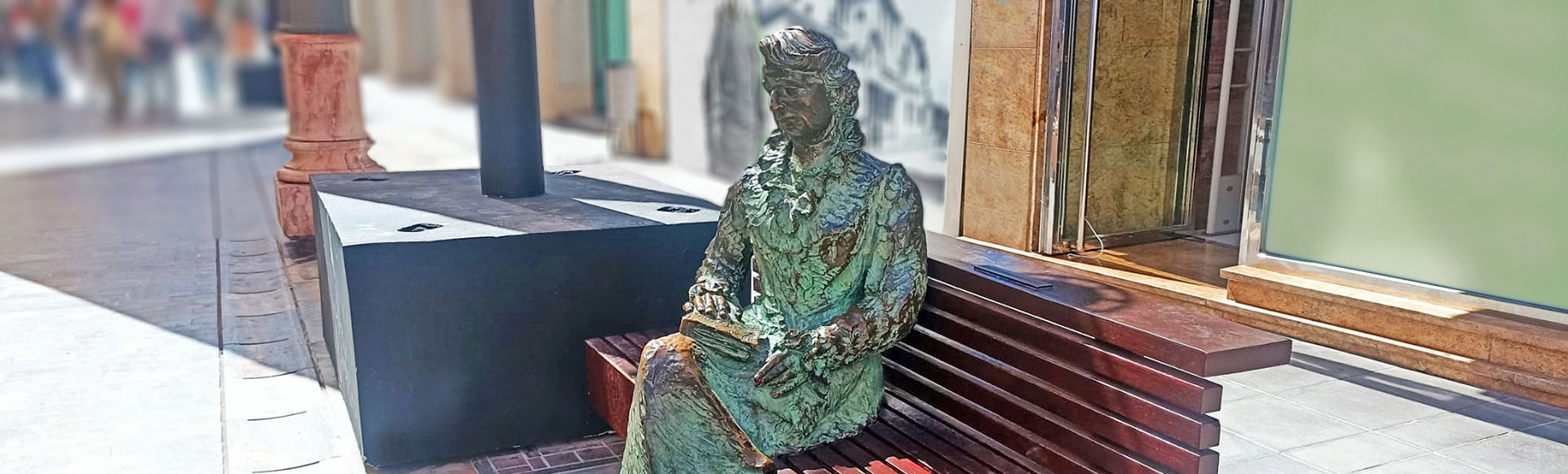 Rutas literarias y planes culturales