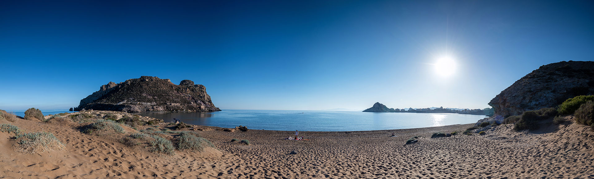 Mazarr�n and �guilas