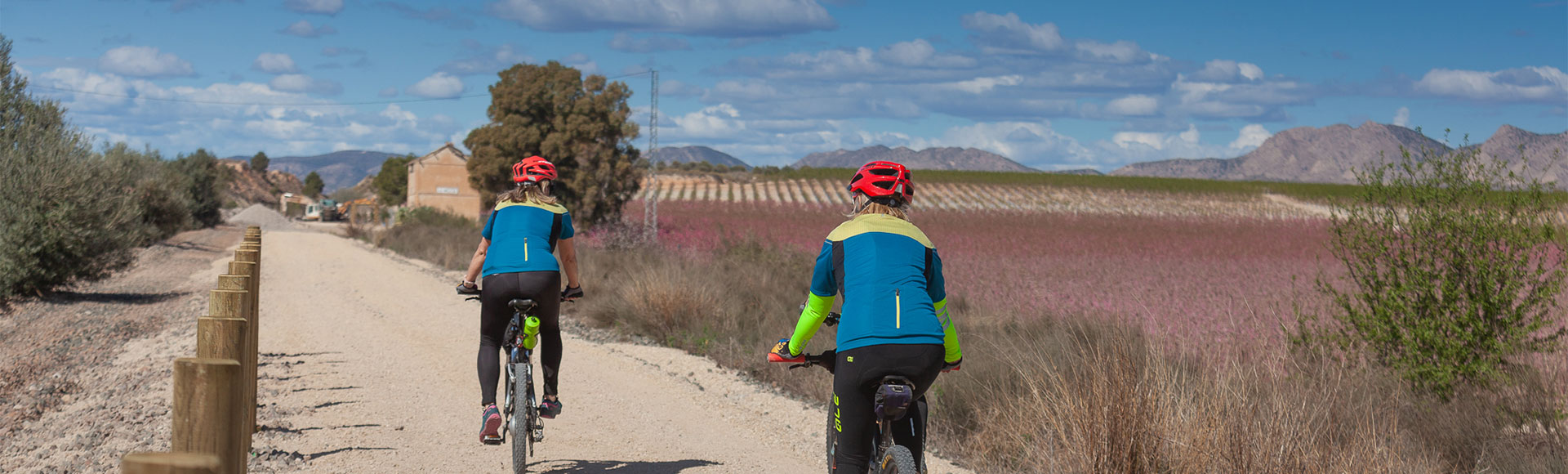 Cieza Flowering Greenway