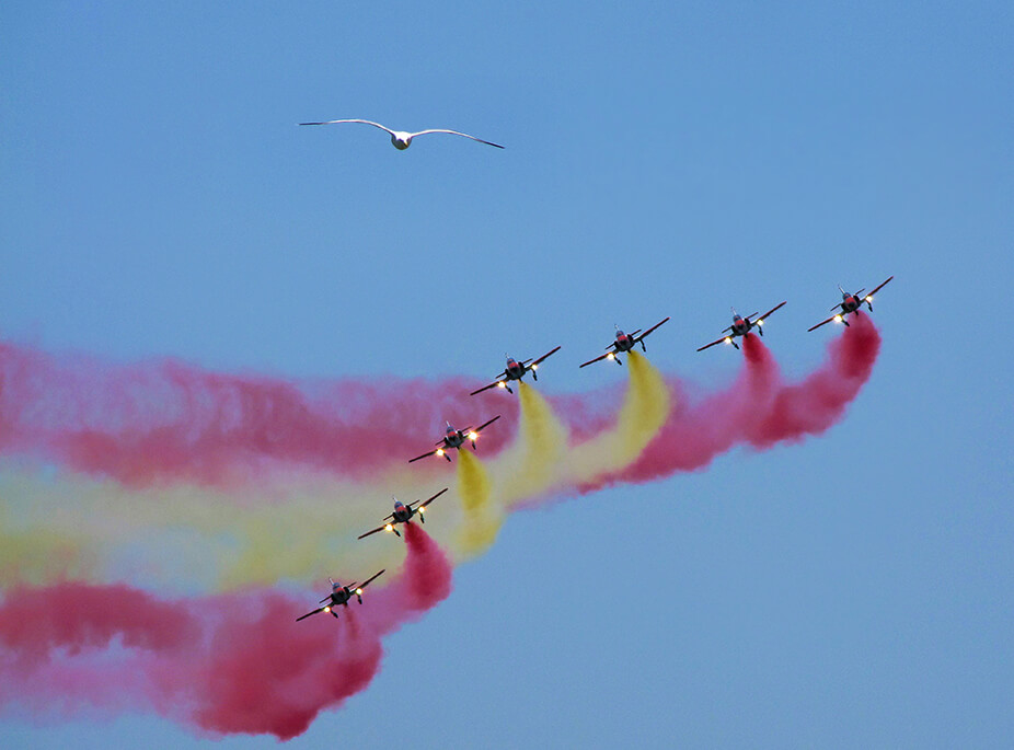 DIE STREIFE DES HIMMELS