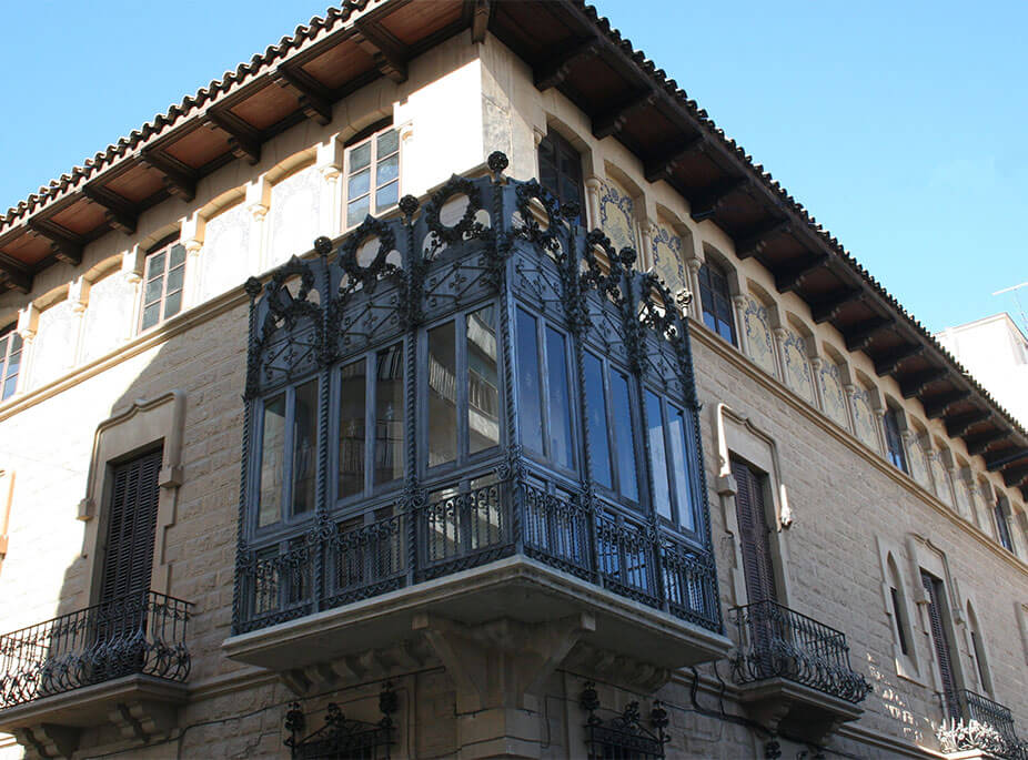 LOOKING AT THE STREET