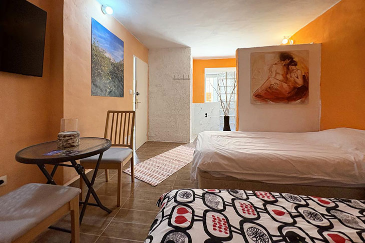 La Casa De La Cabra En Ricote