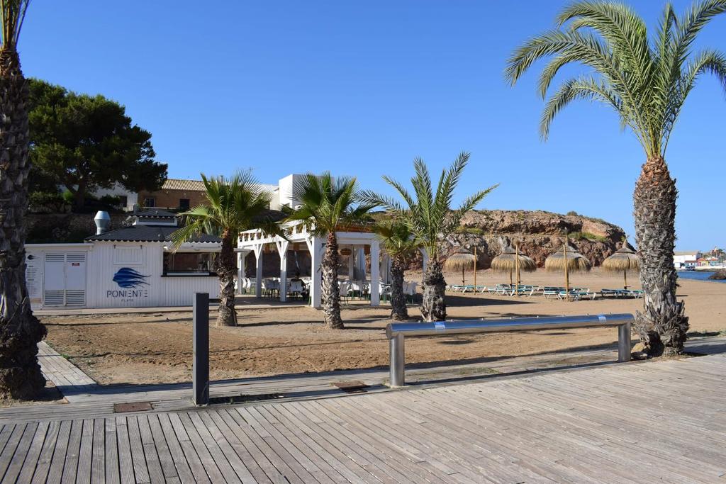 CHIRINGUITO PLAYA DE LA ERMITA (PONIENTE PLAYA)