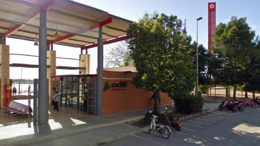 ESTACI�N DE RENFE DE ALHAMA DE MURCIA