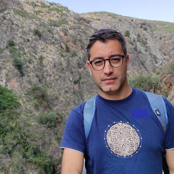 DANIEL MEG�AS MART�NEZ