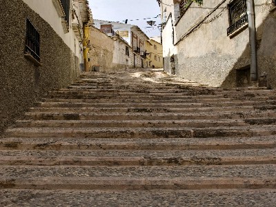 LA CUESTA DEL PARTIDOR