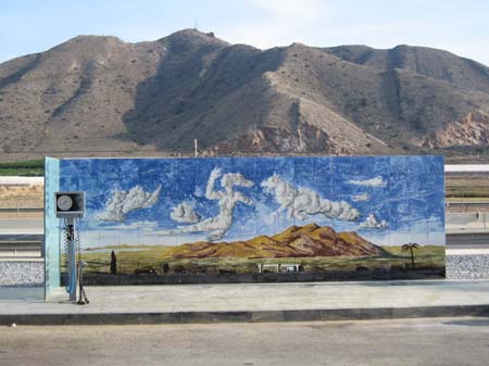 MURAL CABEZO EF�MERO BAJO UNA NUBE ETERNA