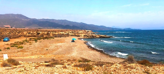 CALA DE LOS ABEJORROS