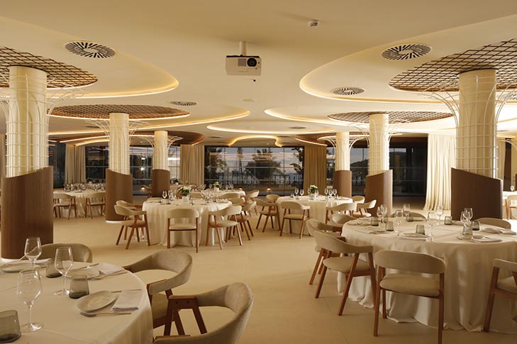 ESPACIO CUARENTAYTR�S